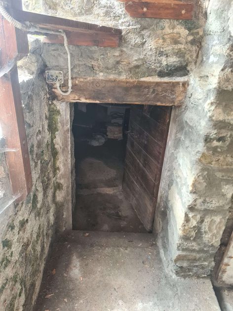CANTINA BELOW NEW CHALET
